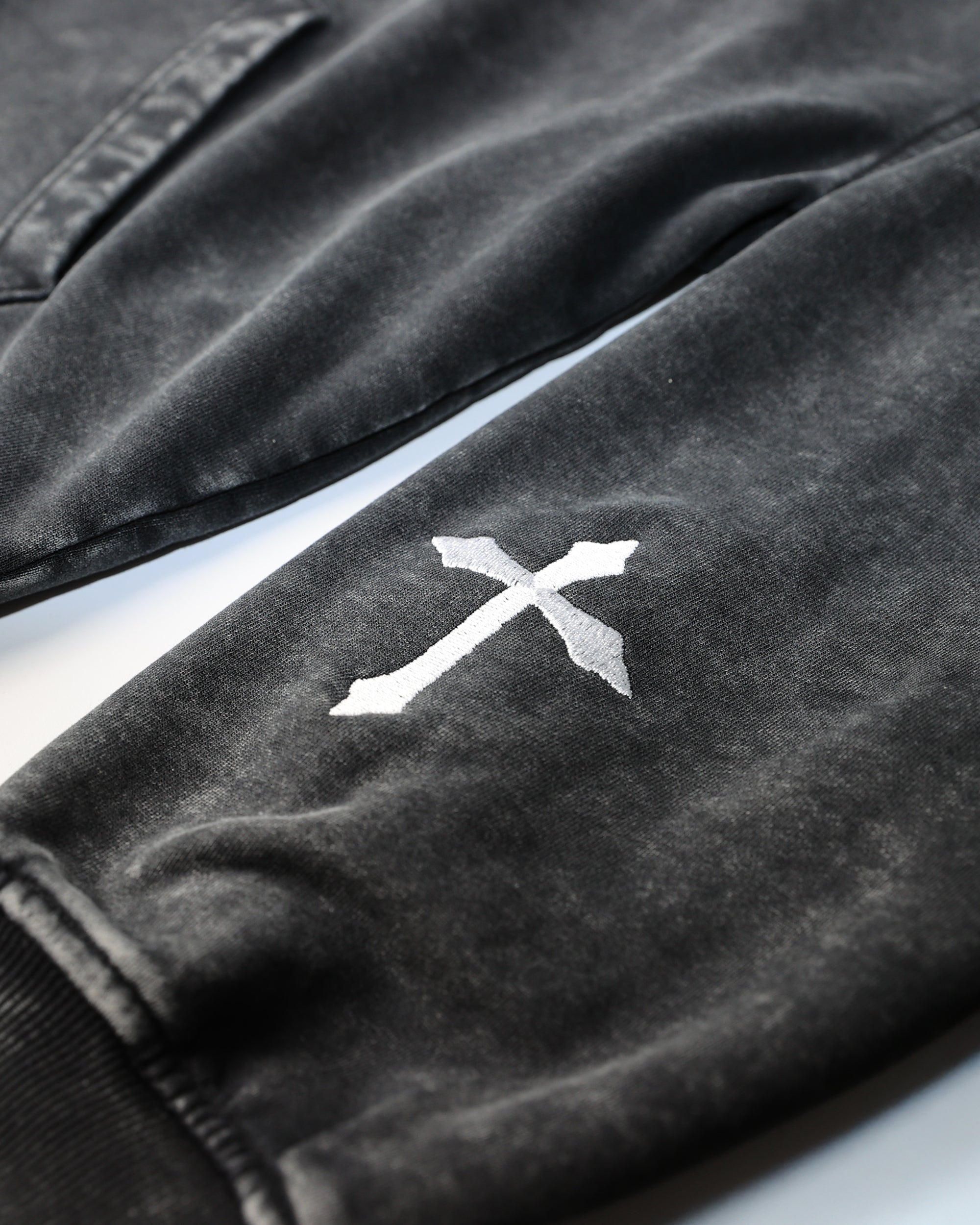 GENESIS ORIGINAL FULL-ZIP