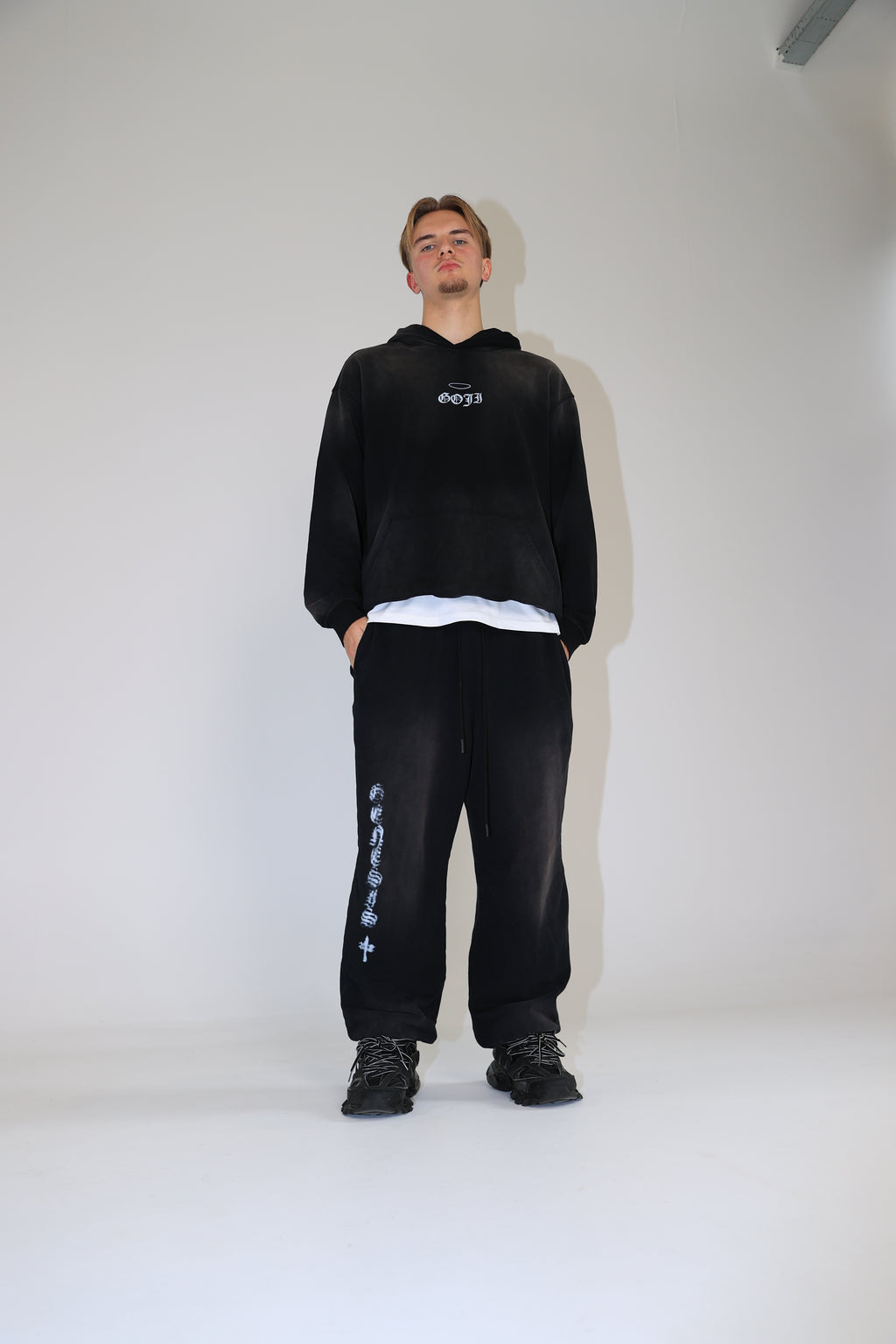 GENESIS TRACKSUIT(Smoky Black)